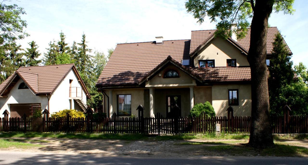 Piernikowy Dworek Lubicz Luaran gambar